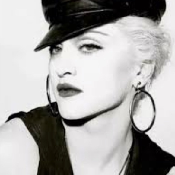 Madonna Photos - Picture 2 of 16